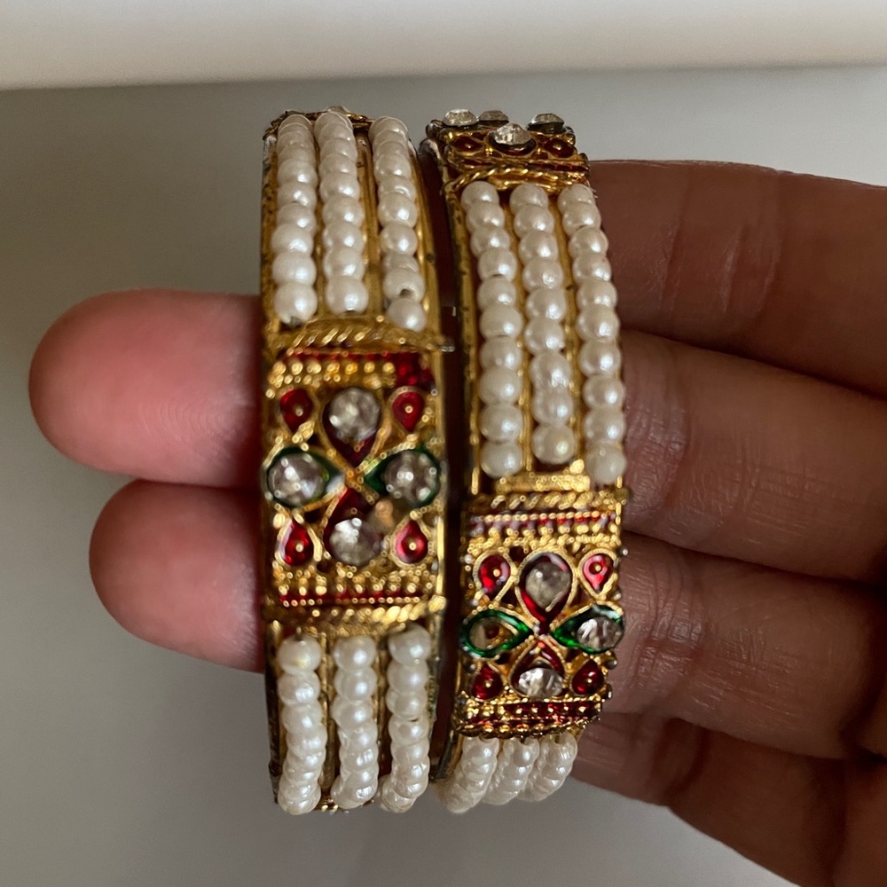 Traditional Pearl and Gold-Tone Kundan Bangle Set - White and Red